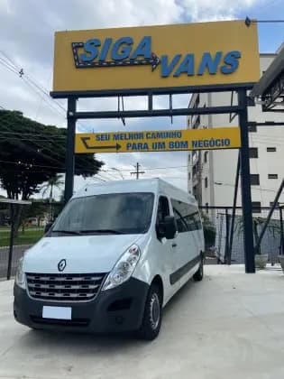 Carro 2.3 DCI DIESEL EXTRA VITRÉ L3H2 3P MANUAL