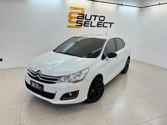 Carro 2.0 MPFI TENDANCE 16V FLEX 4P AUTOMÁTICO