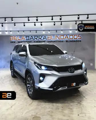 Carro 2.8 D-4D TURBO DIESEL SRX 7L 4X4 AUTOMÁTICO