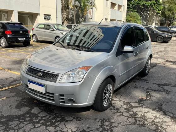 Carro 1.6 MPI HATCH 8V FLEX 4P MANUAL