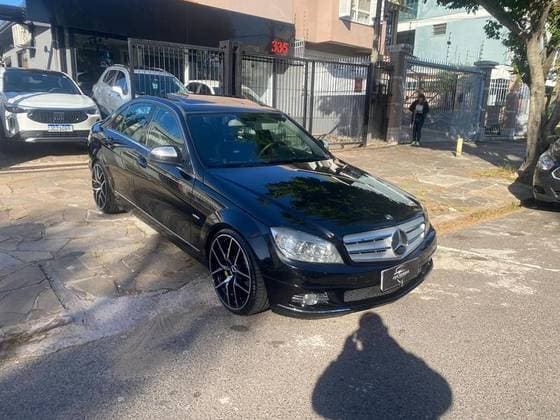 Carro 1.8 AVANTGARDE KOMPRESSOR GASOLINA 4P AUTOMÁTICO