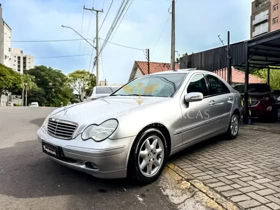 Carro 2.6 ELEGANCE GASOLINA 4P AUTOMÁTICO