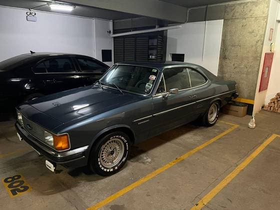 Carro 4.1 COMODORO 12V GASOLINA 2P MANUAL