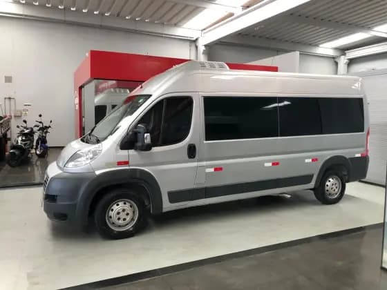 Carro 2.3 MULTIJET DIESEL CARGO CURTO MANUAL