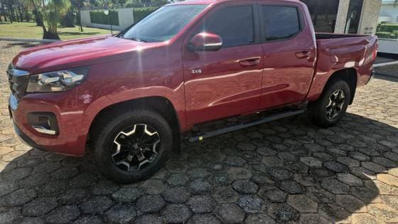 Carro 2.2 TURBO DIESEL VOLCANO 4X4 AT6