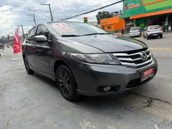 Carro 1.5 LX 16V FLEX 4P AUTOMÁTICO