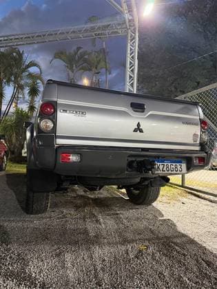 Carro 2.5 GLS 4X4 CD 8V TURBO DIESEL 4P MANUAL