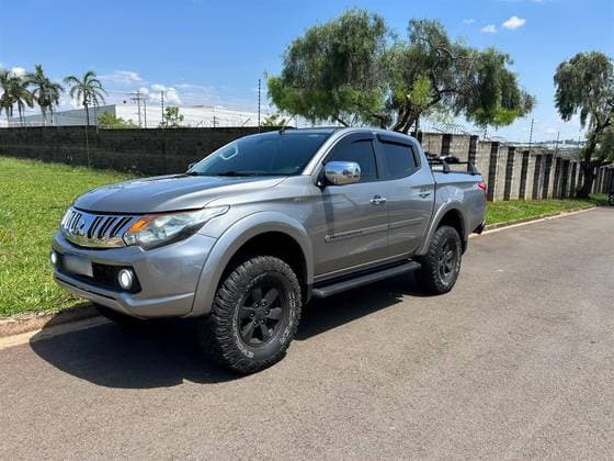 Carro 2.4 16V TURBO DIESEL SPORT HPE CD 4P 4X4 AUTOMÁTICO