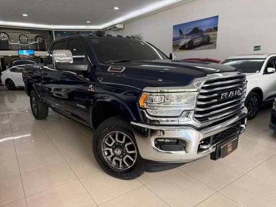 Carro 6.7 I6 TURBO DIESEL LARAMIE CD 4X4 AUTOMÁTICO