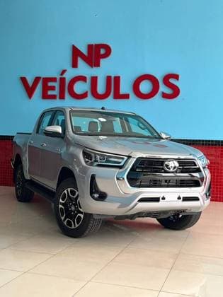 Carro 2.8 D-4D TURBO DIESEL CS 4X4 MANUAL