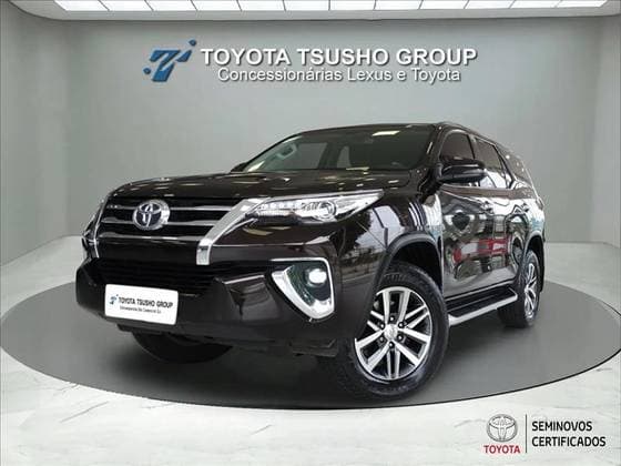 Carro 2.8 SRX 4X4 7 LUGARES 16V TURBO INTERCOOLER DIESEL 4P AUTOMÁTICO