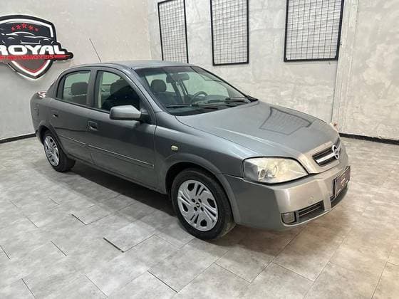 Carro 2.0 MPFI CD 8V GASOLINA 4P AUTOMÁTICO
