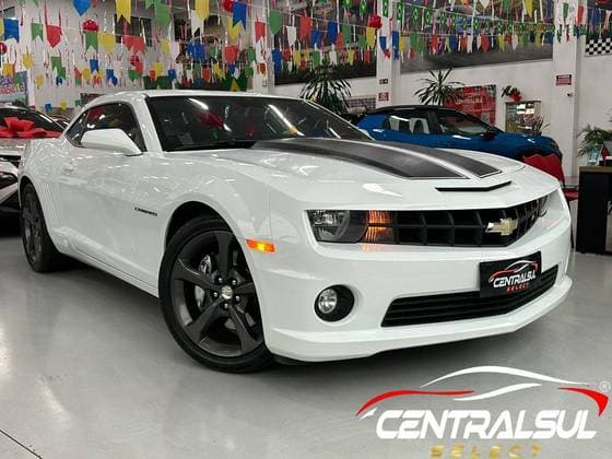 Carro 6.2 SS COUPÉ V8 GASOLINA 2P AUTOMÁTICO