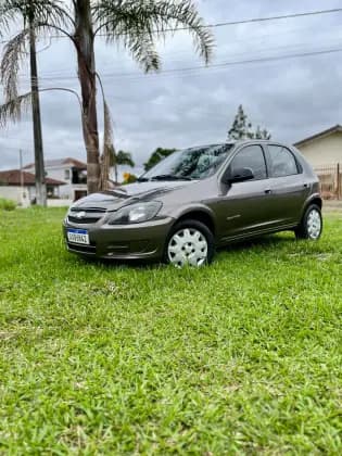 Carro 1.0 MPFI LT 8V FLEX 4P MANUAL