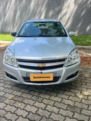 Carro 2.0 MPFI ELEGANCE 8V FLEX 4P MANUAL
