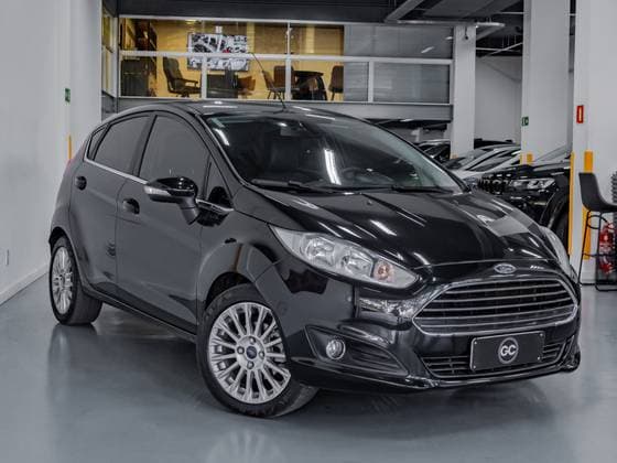 Carro 1.6 TITANIUM HATCH 16V FLEX 4P POWERSHIFT