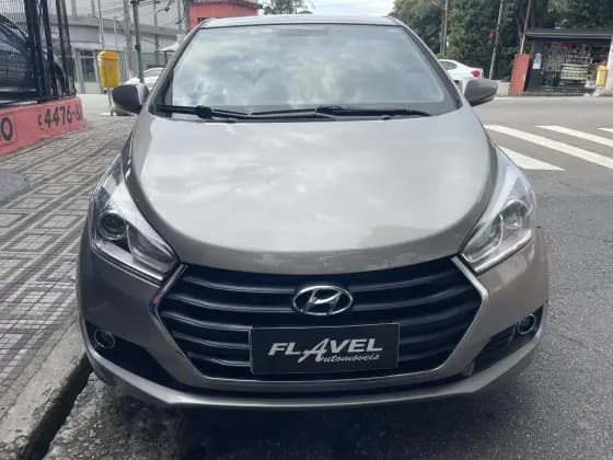 Carro 1.6 PREMIUM 16V FLEX 4P AUTOMÁTICO