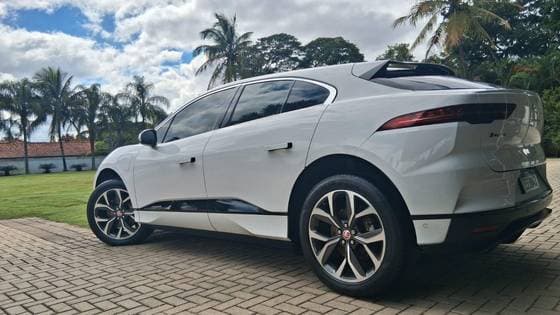 Carro 90 KW EV400 SE AWD ELÉTRICO