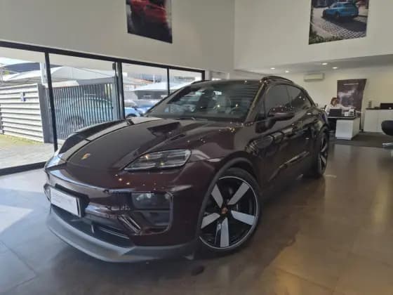 Carro 4 ELÉTRICO