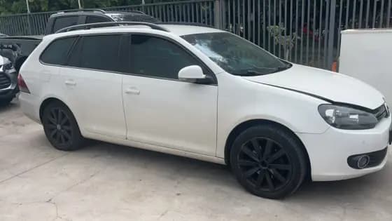 Carro 2.5 I VARIANT 20V 170CV GASOLINA 4P TIPTRONIC