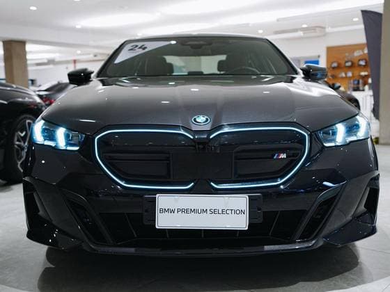 Carro ELÉTRICO XDRIVE60 M SPORT