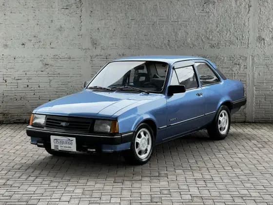 Carro 1.6 L 8V GASOLINA 2P MANUAL