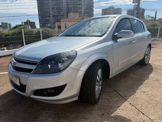 Carro 2.0 MPFI GT-X HATCH 8V FLEX 4P MANUAL