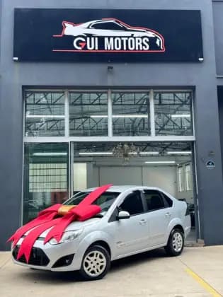 Carro 1.6 ROCAM SEDAN 8V FLEX 4P MANUAL
