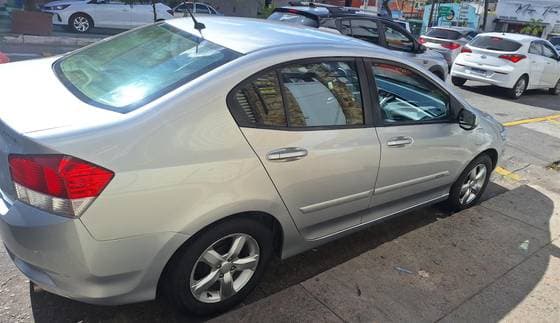 Carro 1.5 DX 16V FLEX 4P MANUAL