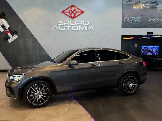 Carro 2.0 CGI GASOLINA COUPÉ 4MATIC 9G-TRONIC