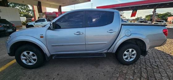 Carro 3.2 HPE 4X4 CD 16V TURBO INTERCOOLER DIESEL 4P AUTOMÁTICO