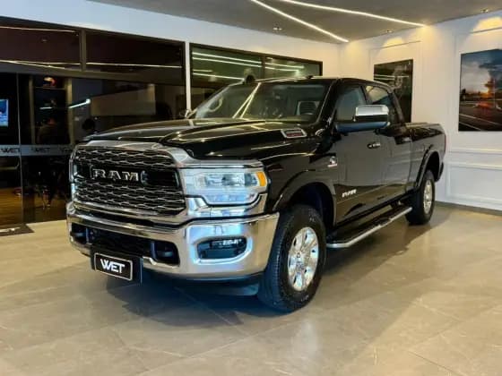 Carro 6.7 I6 TURBO DIESEL LARAMIE CD 4X4 AUTOMÁTICO