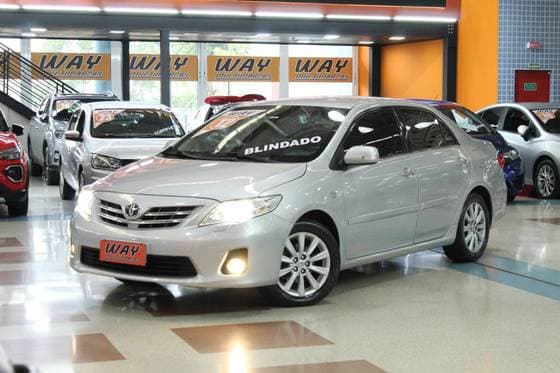 Carro 2.0 ALTIS 16V FLEX 4P AUTOMÁTICO