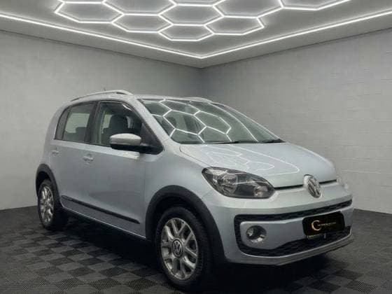 Carro 1.0 TSI HIGH UP 12V FLEX 4P MANUAL