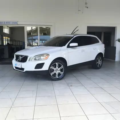Carro 2.0 T5 DYNAMIC FWD TURBO GASOLINA 4P AUTOMÁTICO
