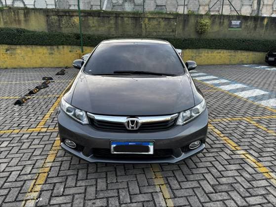 Carro 2.0 LXR 16V FLEX 4P AUTOMÁTICO