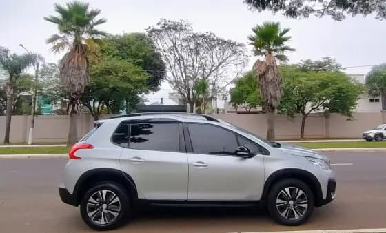 Carro 1.6 16V FLEX ALLURE PACK 4P AUTOMÁTICO