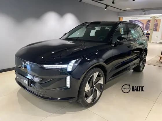 Carro P8 RECHARGE TWIN ELECTRIC PERFORMANCE ULTRA AWD