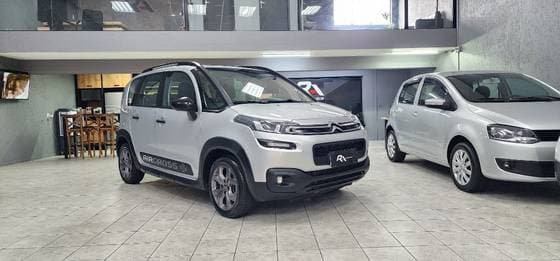 Carro 1.6 VTI 120 FLEX LIVE EAT6