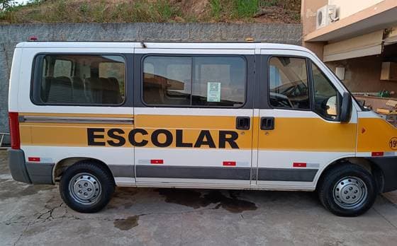 Carro 2.3 MINIBUS 16V TURBO INTERCOOLER DIESEL 4P MANUAL