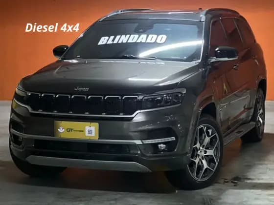 Carro 2.0 TD380 TURBO DIESEL OVERLAND AT9