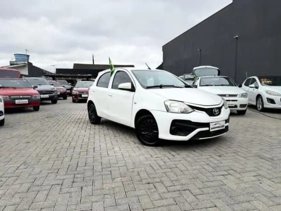 Carro 1.3 X 16V FLEX 4P MANUAL