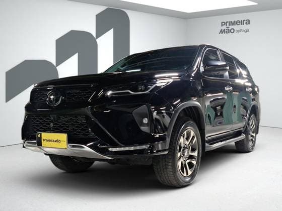 Carro 2.8 D-4D TURBO DIESEL SRX 7L 4X4 AUTOMÁTICO