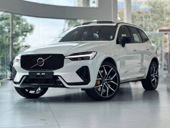 Carro 2.0 T8 PHEV POLESTAR ENGINEERED AWD GEARTRONIC