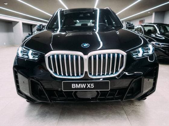 Carro 3.0 I6 TURBO HÍBRIDO XDRIVE50E M SPORT AUTOMÁTICO