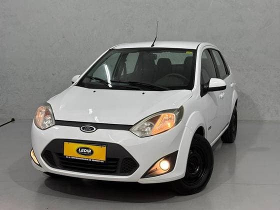Carro 1.6 ROCAM 8V FLEX 4P MANUAL