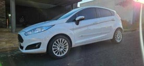 Carro 1.6 TITANIUM HATCH 16V FLEX 4P POWERSHIFT