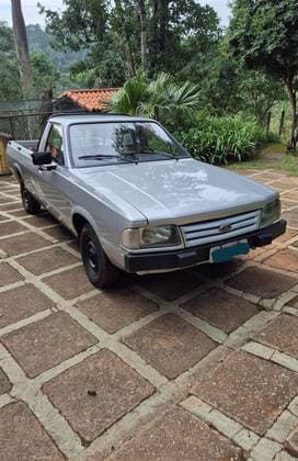 Carro 1.6 JEEP GL 4X4 CS ÁLCOOL 2P MANUAL