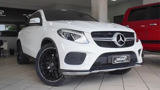 Carro 3.0 V6 GASOLINA HIGHWAY COUPÉ 4MATIC 9G-TRONIC