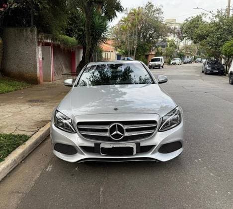 Carro 2.0 CGI GASOLINA AVANTGARDE 9G-TRONIC